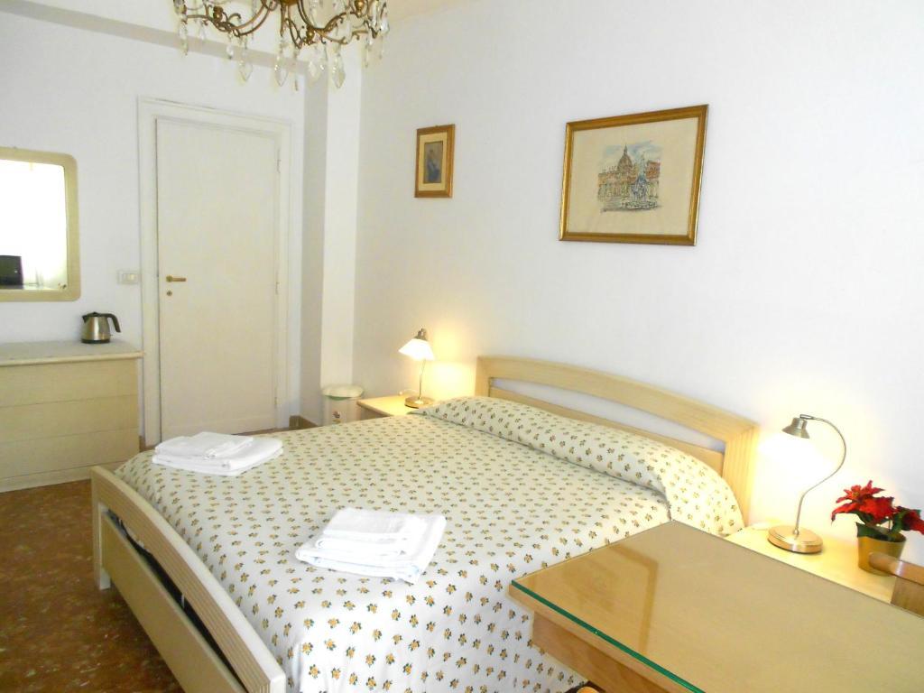 A Casa Chiecchi B&B Rome Exterior photo