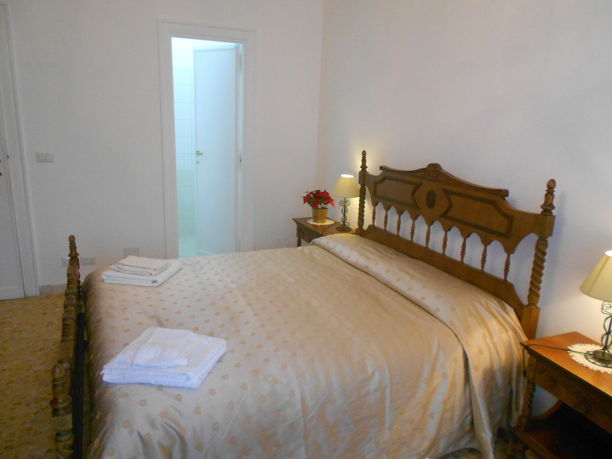 A Casa Chiecchi B&B Rome Exterior photo